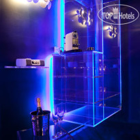 Seven Hotel