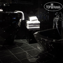 Seven Hotel