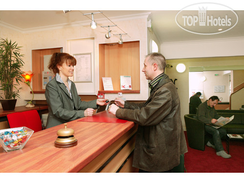Hotelier's photos Saint Aignan Hotel 2*
