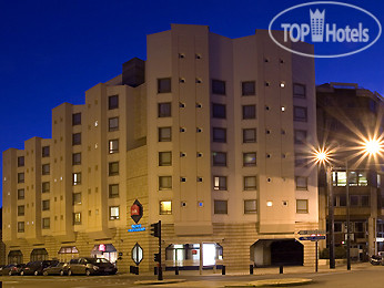 Hotel photo Ibis Nantes Centre Tour Bretagne 3*