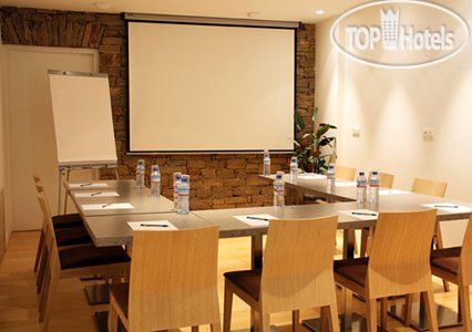 Hotelier's photos Comfort Hotel Nantes Astoria 2*