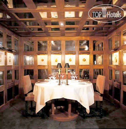 New photos from tourists Aman Le Melezin 4*