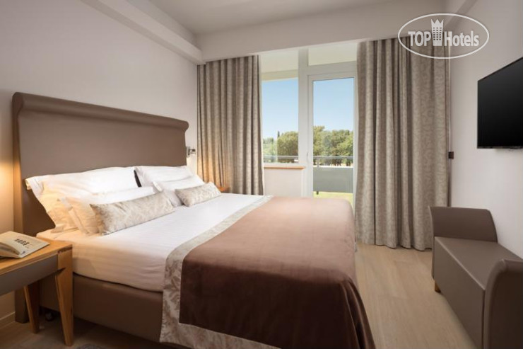 New photos from tourists Hotel Coral Plava Laguna 5*