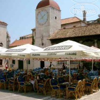 Villa Tina