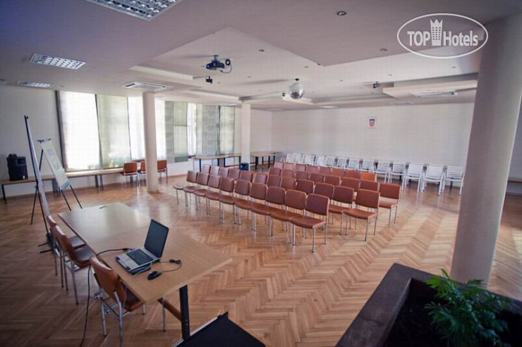 New photos from tourists Youth Hostel Zadar