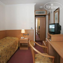 Corinthia I