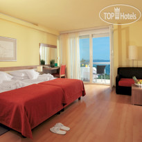 Aurora Hotel