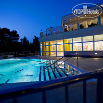 Aurora Hotel