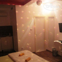 Apinelo Hostel & Apartments