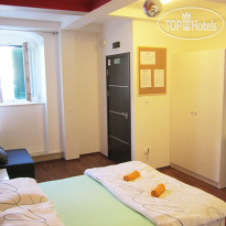 Apinelo Hostel & Apartments