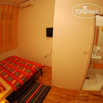 Split Backpackers 