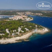 Verudela Beach & Villa Resort 