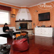 The House Hostel 