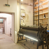 Swanky Mint Hostel