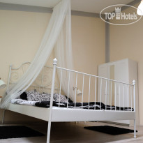 Kings & Queens Hostel 