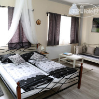 Kings & Queens Hostel