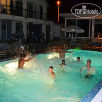 Spa Resort Becici Бассейн