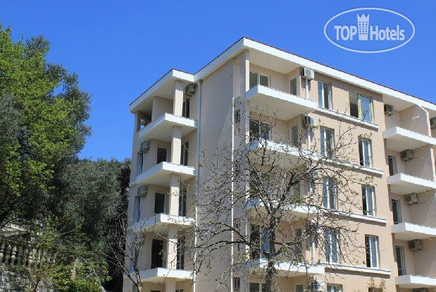 Hotelier's photos Villa Becici Lux 4*