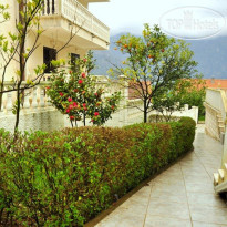 Villa Viktokija Сад