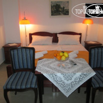 Villa Lola