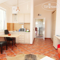 Mila & Aleksandr Apartments