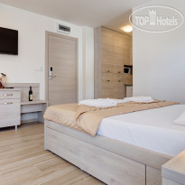 Al Mare Apartments