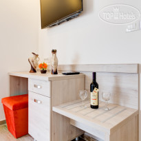 Al Mare Apartments