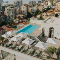 Infinity Hotel & More 