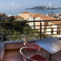 Alexandra T Aparthotel 