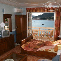 Monaco Aparthotel