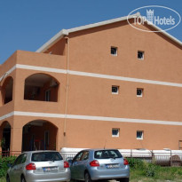 Villa Laki 