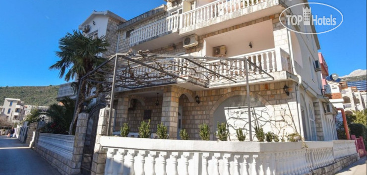 Hotelier's photos Villa Ivanka 4*