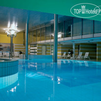 Maestral Resort & Casino 