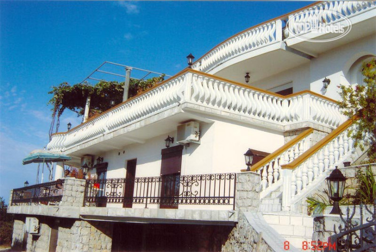 New photos from tourists Villa Anastasija 3*
