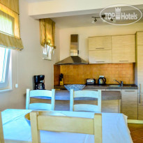 Stone Bridge Eco Lodge 