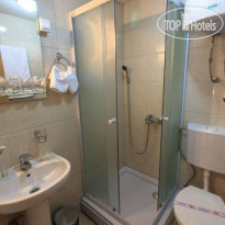 Perla Guest House