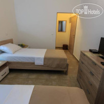 Perla Guest House