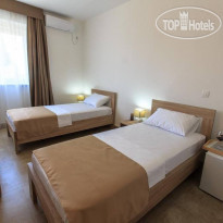 Perla Guest House
