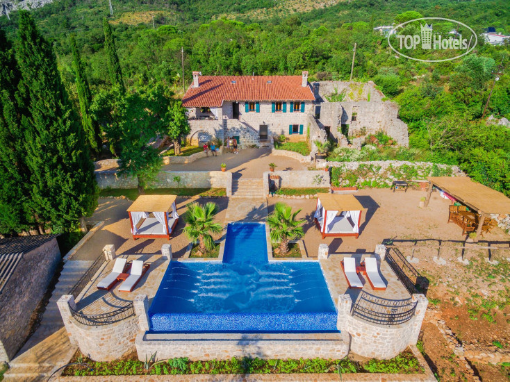Hotelier's photos Talici Hill - Rustic Villas 4*
