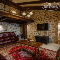 Talici Hill - Rustic Villas