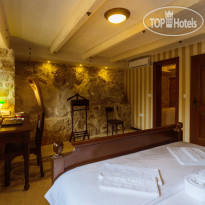 Talici Hill - Rustic Villas