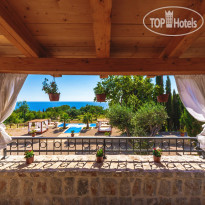 Talici Hill - Rustic Villas