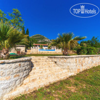 Talici Hill - Rustic Villas