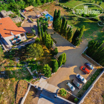 Talici Hill - Rustic Villas
