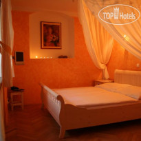 RomantiCK Boutique Hotel  