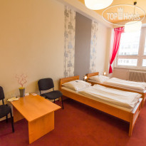 Prometheus Hotel