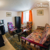 Alton Garni Hotel