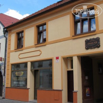 Singer Pub Hostel