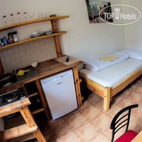Singer Pub Hostel