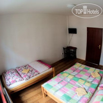 Singer Pub Hostel